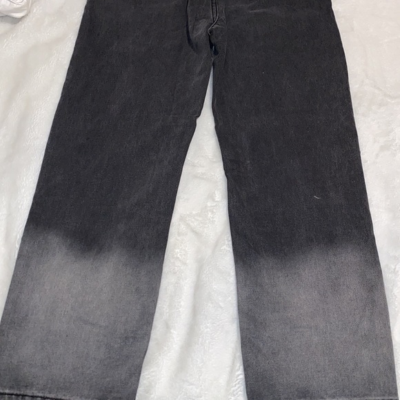 Black high waisted jeans fake heart back pockets - Picture 10 of 12